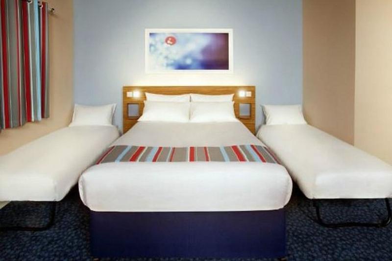 Travelodge Chelmsford Exterior photo