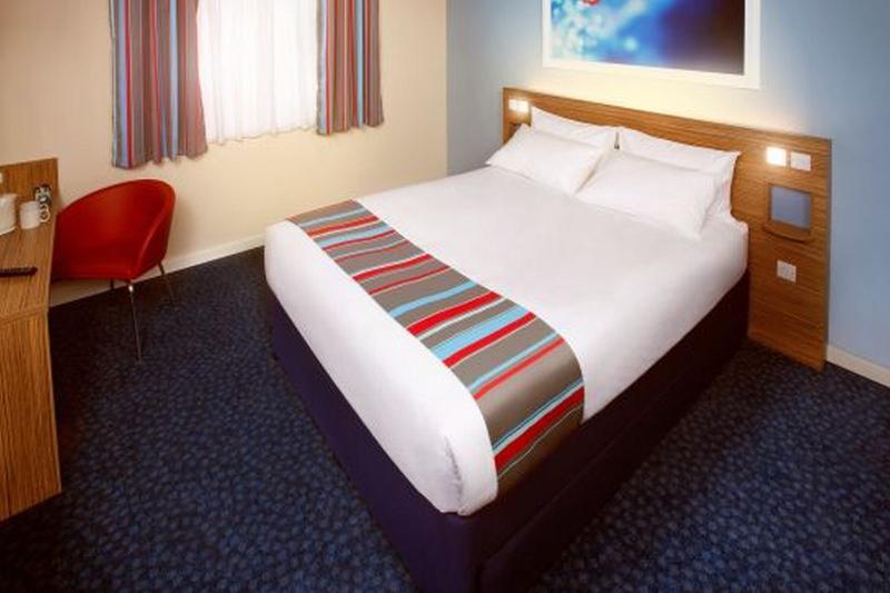 Travelodge Chelmsford Exterior photo