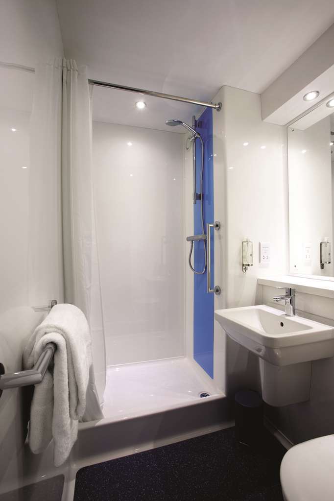 Travelodge Chelmsford Room photo